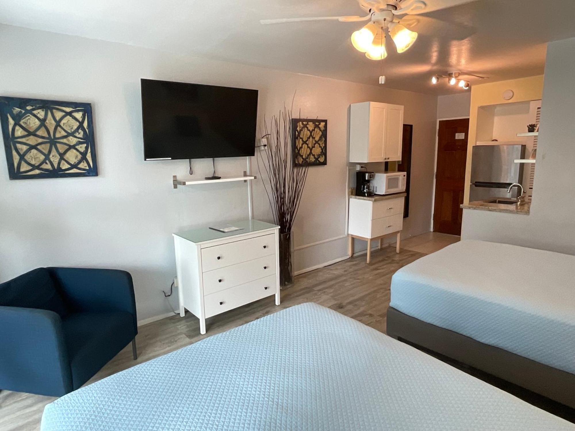 The Frederiksted Hotel מראה חיצוני תמונה