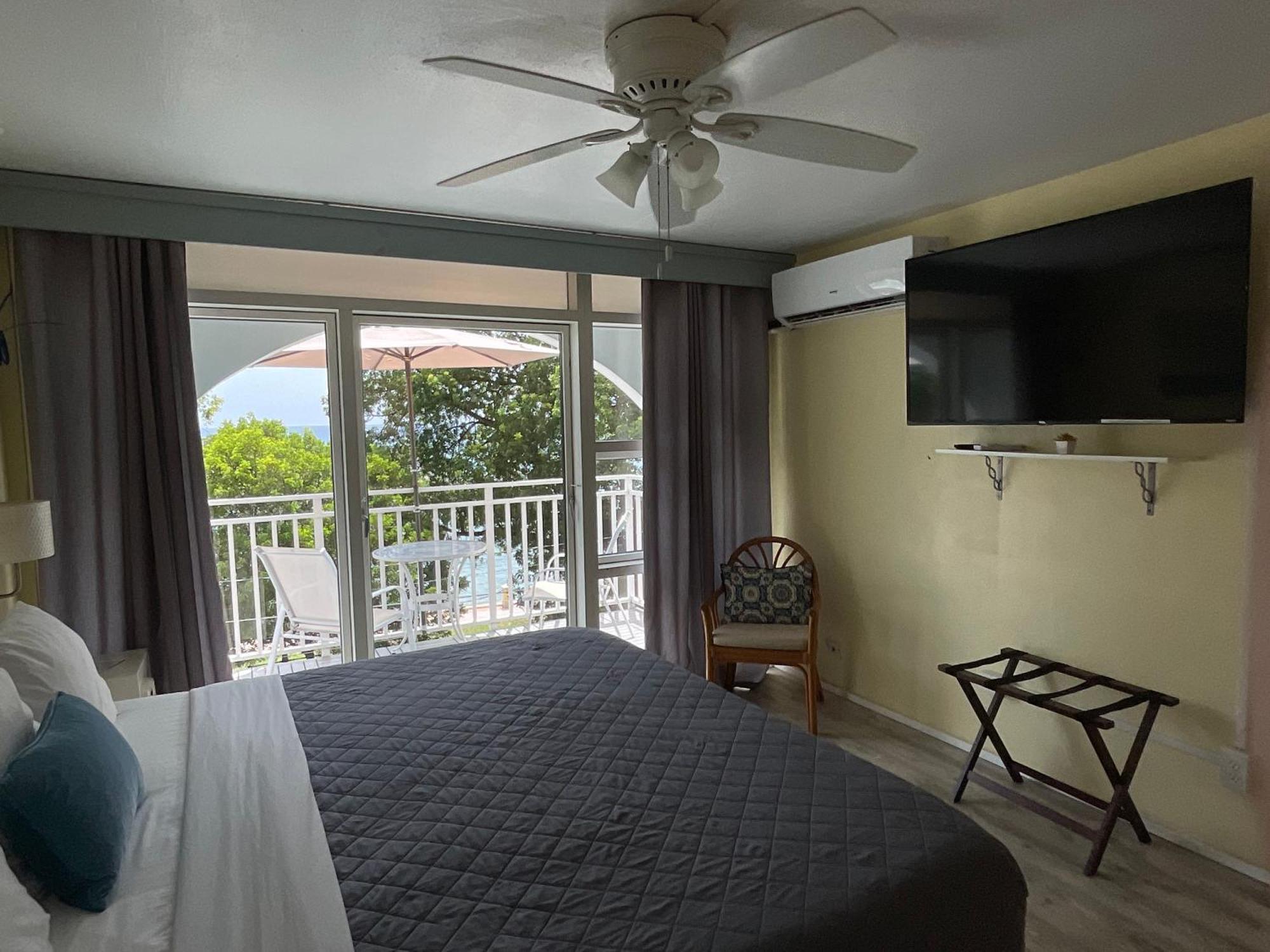The Frederiksted Hotel מראה חיצוני תמונה