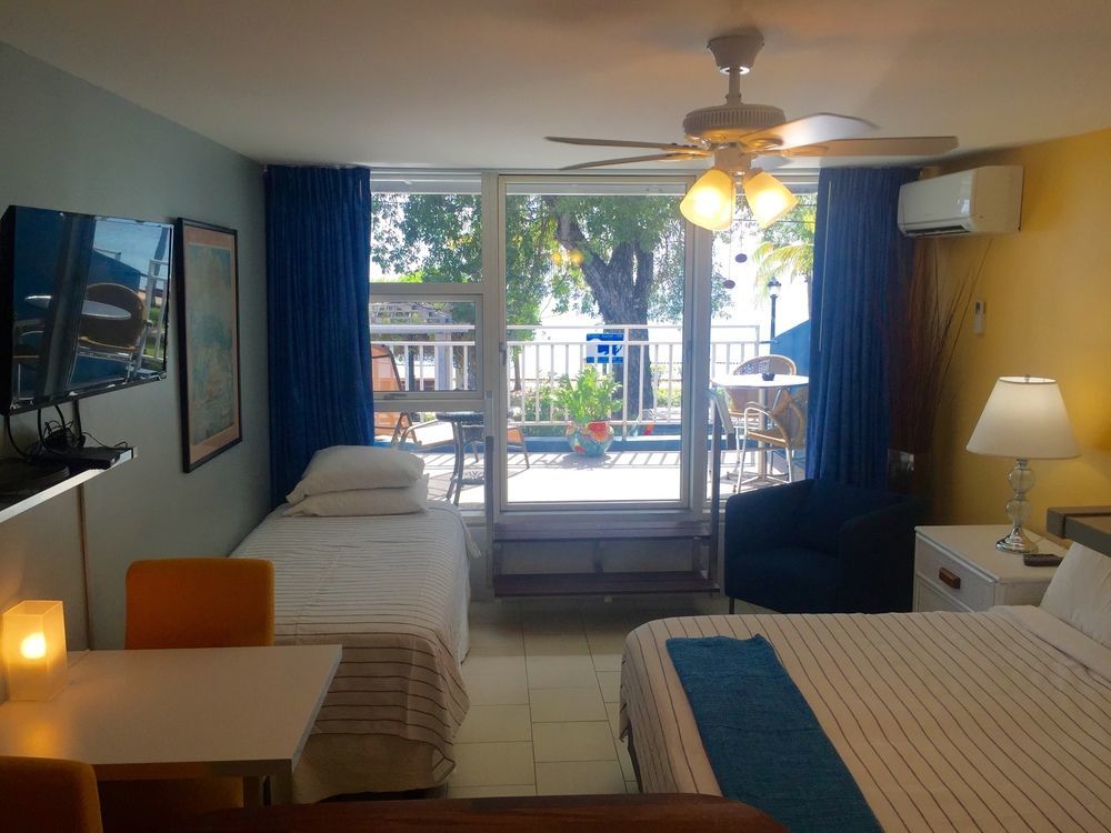 The Frederiksted Hotel מראה חיצוני תמונה