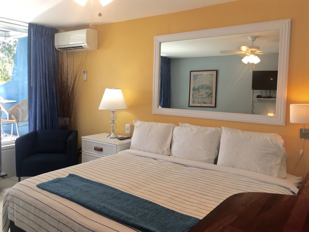 The Frederiksted Hotel מראה חיצוני תמונה